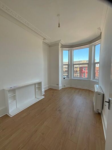 1 Bedroom Flat To Rent In Aberdeen Walk, Scarborough, YO11