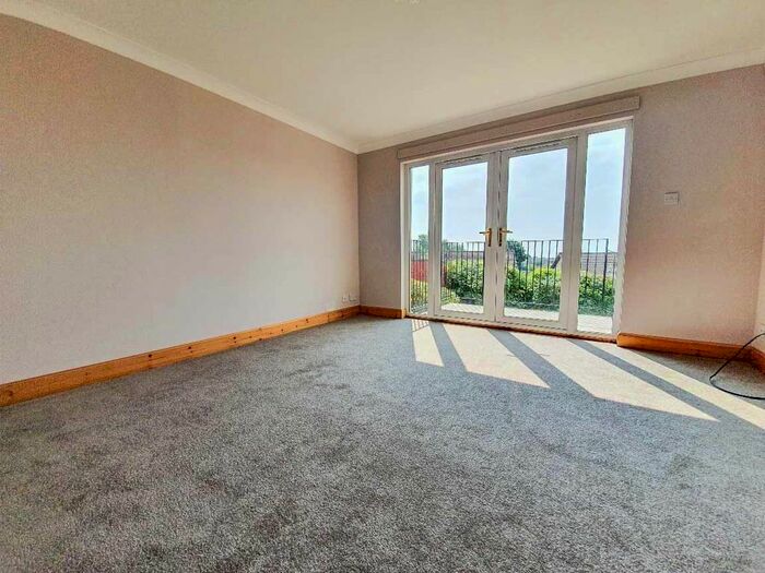 3 Bedroom Detached Bungalow To Rent In Pentland View, Kennoway, Leven KY8