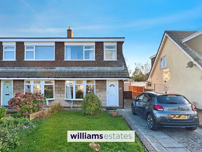 3 Bedroom Detached House For Sale In Bastion Gardens, Prestatyn, LL19