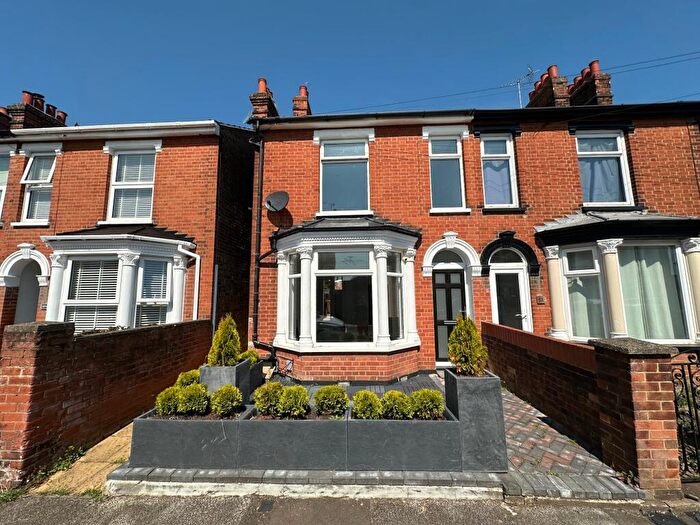3 Bedroom Semi Detached House To Rent In Ruskin Road, Ipswich, IP4