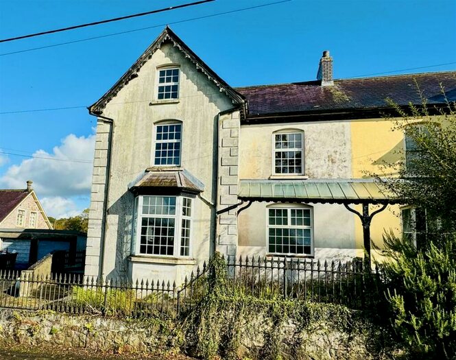 5 Bedroom House For Sale In Walters Road, Llangadog, SA19