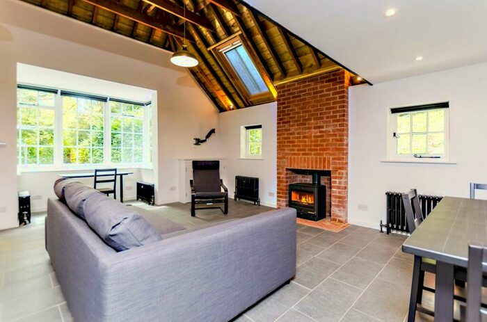 1 Bedroom Cottage To Rent In Colekitchen Lane, Gomshall, Guildford, GU5