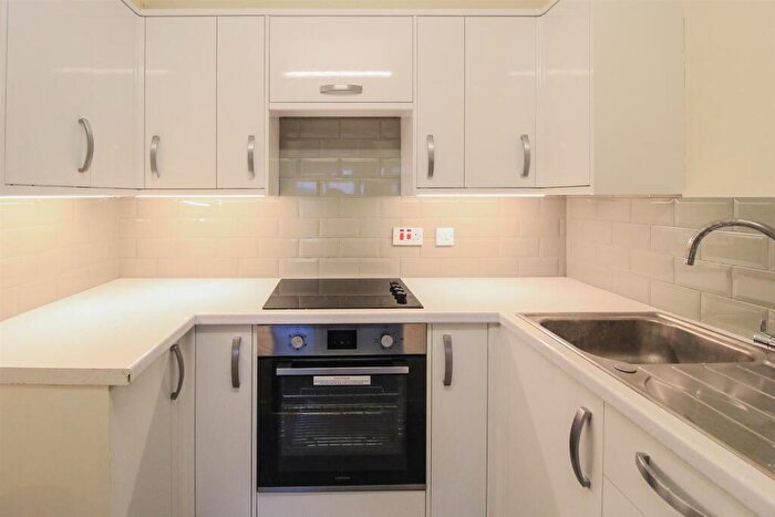 1 Bedroom Flat For Sale In Beech Court, Mapperley, Nottingham, NG3