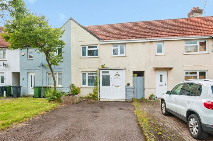 4 Bedroom Terraced House For Sale In Burns Close, Eastleigh, SO50