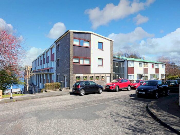 2 Bedroom Flat To Rent In Laverockbank Crescent, Edinburgh, EH5