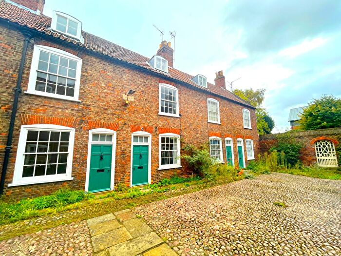 2 Bedroom Terraced House To Rent In Spain Court, Boston, PE21