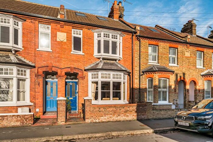 4 Bedroom House For Sale In Beaumont Road, Windsor, Berkshire, SL4