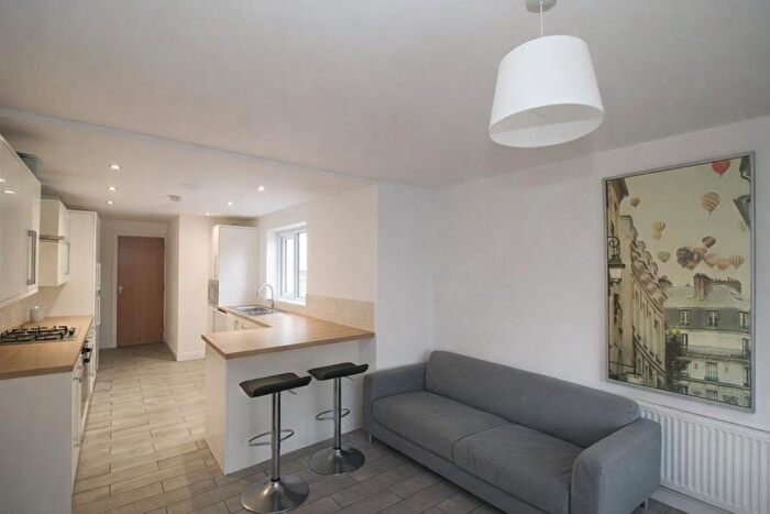 6 Bedroom Property To Rent In Minister Street, Cathays, Cardiff, CF24