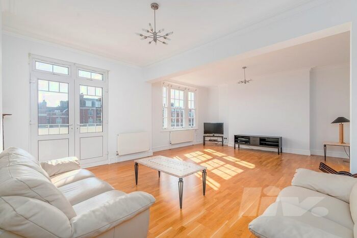 4 Bedroom Flat To Rent In Hamilton Court, Maida Vale, Maida Vale, W9