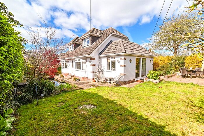 4 Bedroom Detached House For Sale In Hilton Road, New Milton, Hampshire, BH25