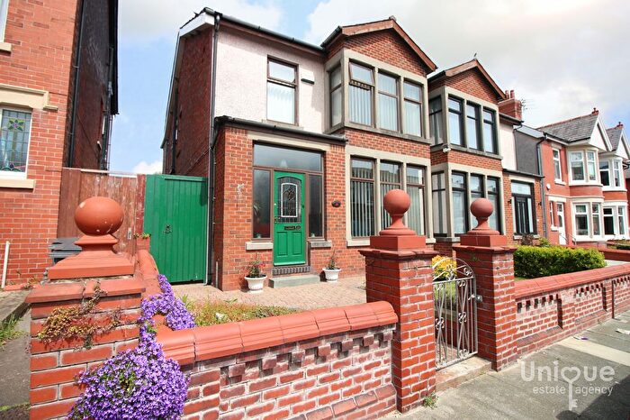 4 Bedroom Semi-Detached House For Sale In Gloucester Avenue, Blackpool, FY1