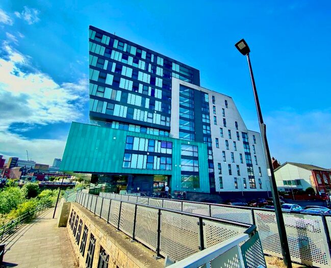 1 Bedroom Apartment To Rent In Large Apartment - Wicker Riverside, Northbank, Sheffield, S3