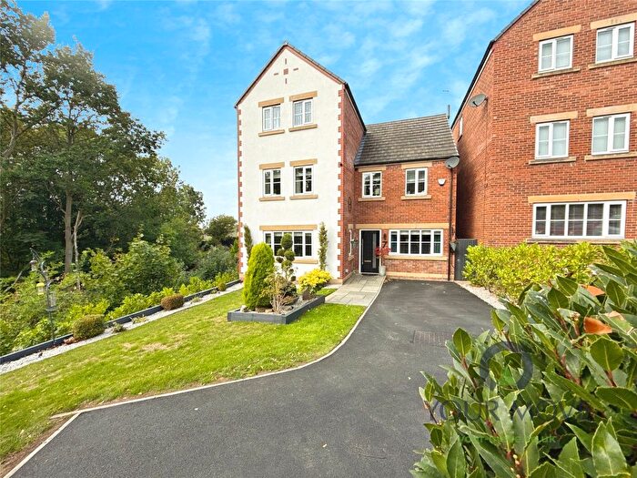 5 Bedroom Detached House For Sale In Darley Cross, Worsbrough, Barnsley, S70