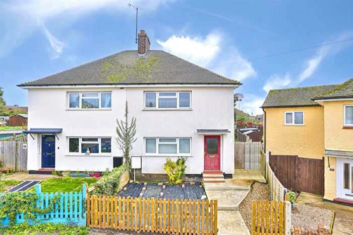 2 Bedroom Semi-Detached House For Sale In Burnell Close, Ringstead, NN14