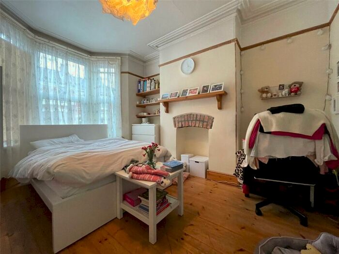 1 Bedroom Terraced House To Rent In St. Annes Road, Exeter, Devon, EX1