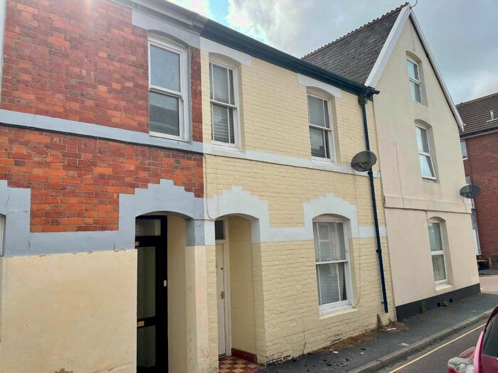 3 Bedroom Terraced House To Rent In Pulchrass Street, Barnstaple, EX32