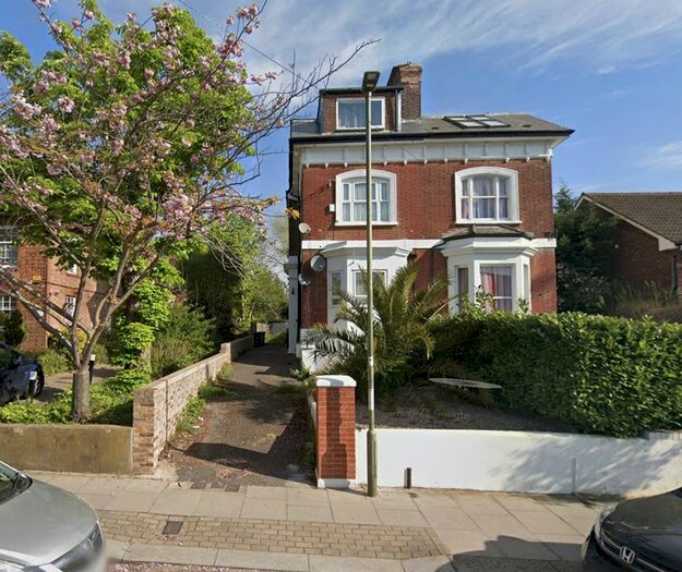 1 Bedroom Flat To Rent In Friern Park, North Finchley, N12