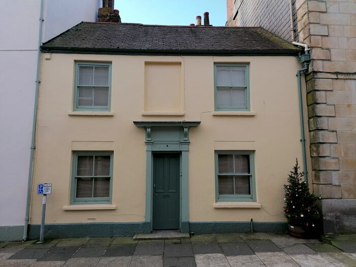 5 Bedroom Terraced House To Rent In Broad Street, Penryn TR10