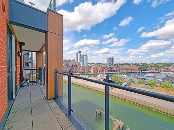 2 Bedroom Apartment To Rent In Zephyr Court, Stoke Quay, IP2