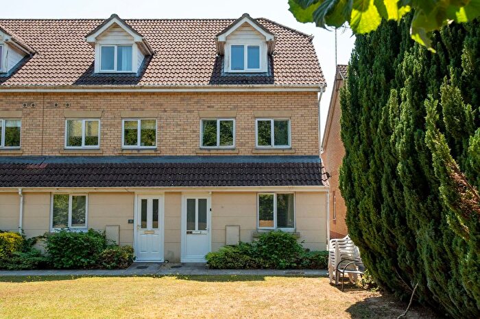 2 Bedroom Maisonette For Sale In Hibiscus Crescent, Andover, SP10