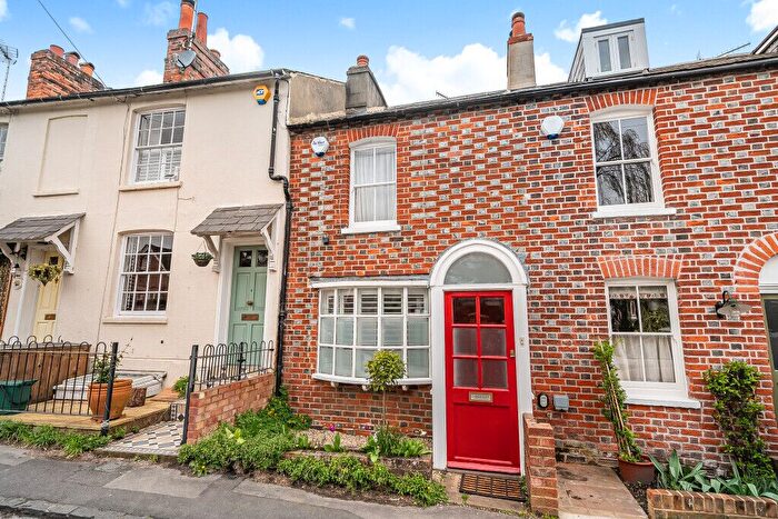 3 Bedroom Terraced House To Rent In Greys Hill, Henley-On-Thames, Oxfordshire, RG9