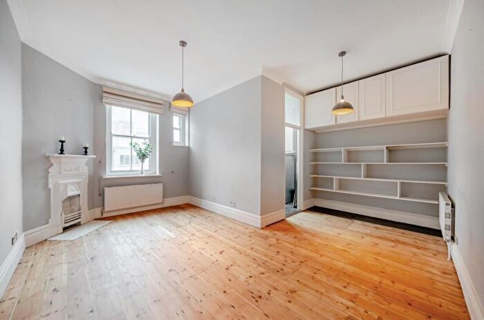 1 Bedroom Flat To Rent In Elthorne Road, Archway, N19