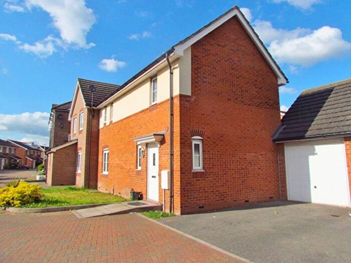 3 Bedroom Property To Rent In Nine Acres Close, Hayes, Middlesex, UB3