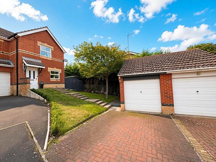 2 Bedroom Semi-Detached House For Sale In Inglenook Close, Crook, DL15