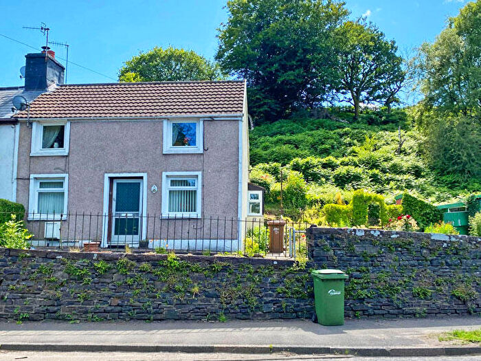 2 Bedroom Cottage For Sale In Tai Fforest, Nelson, Treharris, CF46