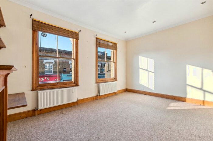 2 Bedroom Flat To Rent In Devonshire Road, London, W4
