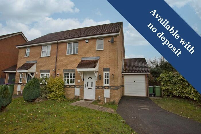 3 Bedroom Property To Rent In Stansfeld Avenue, Hawkinge, Folkestone, CT18