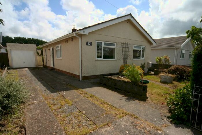 3 Bedroom Detached Bungalow To Rent In Pencaerfenni Park, Crofty, Swansea, SA4