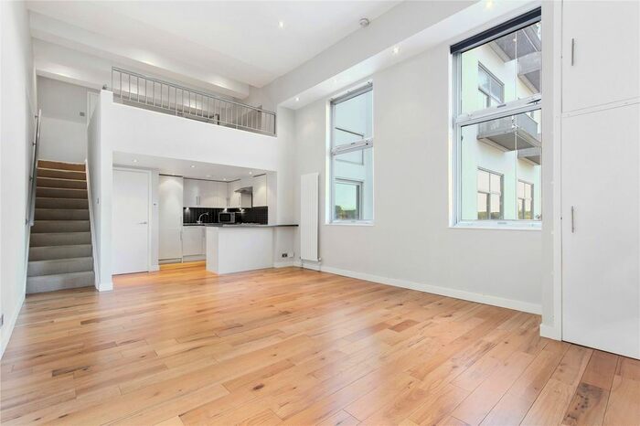 1 Bedroom Flat To Rent In The Piper Building, Peterborough Road, London, SW6