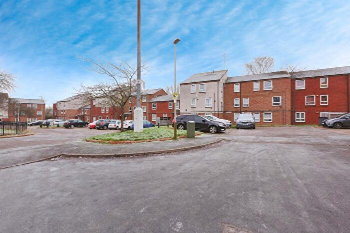 2 Bedroom Flat To Rent In Neston Gardens, Leicester, LE2