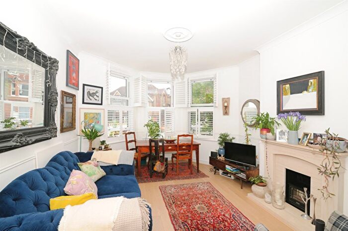 1 Bedroom Flat For Sale In St. Peters Road, St. Leonards-On-Sea, TN37