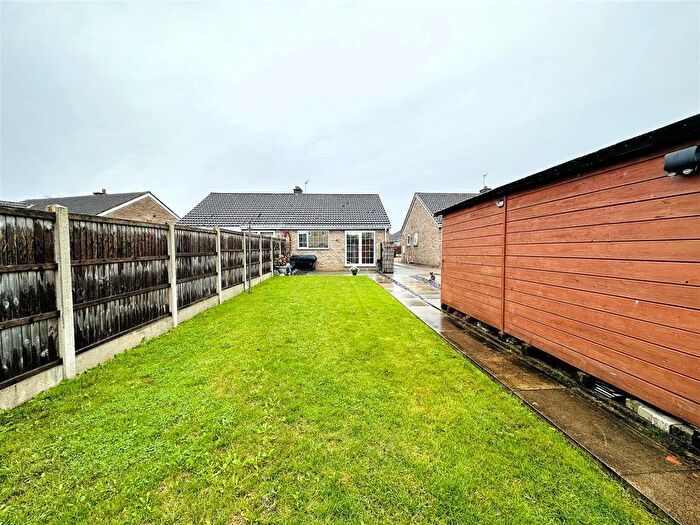 2 Bedroom Semi-Detached Bungalow For Sale In Cedar Close, Thorpe Willoughby, Selby, YO8