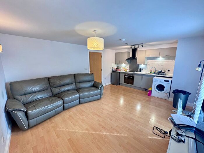 2 Bedroom Property To Rent In Millers Green, Nottingham, NG2