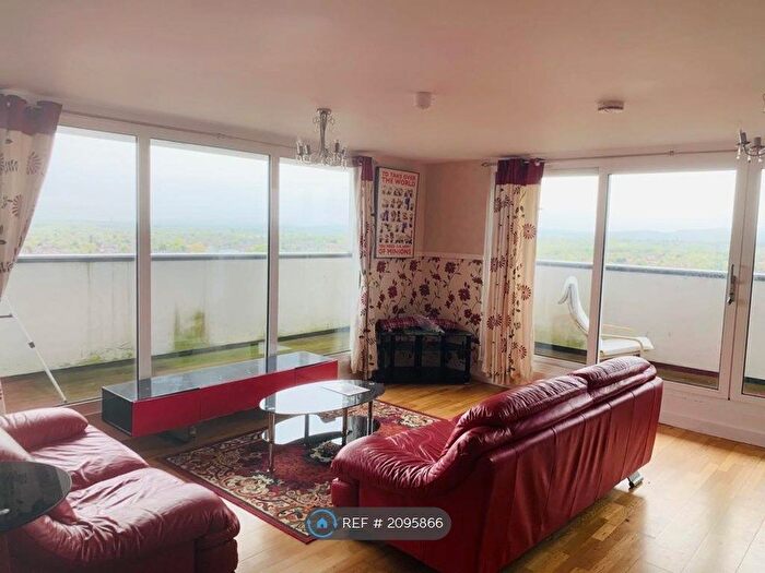 3 Bedroom Flat To Rent In Freshfield Massfield Drive, Manchester, M9