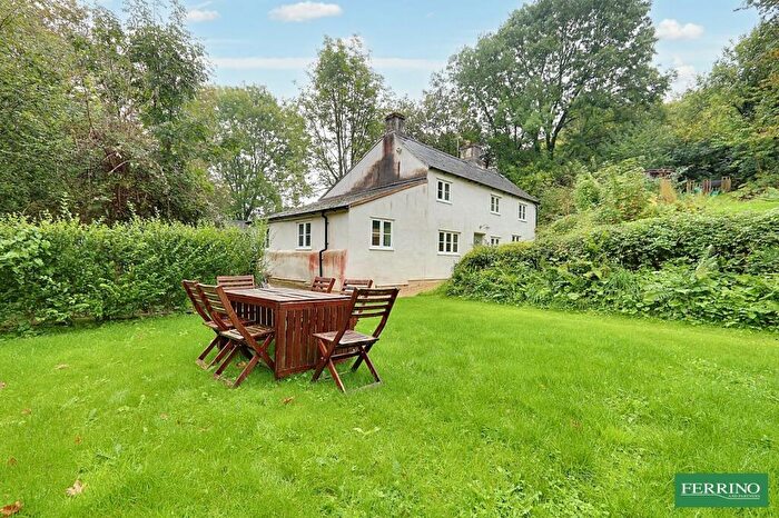 4 Bedroom Detached House For Sale In Popes Hill, Newnham, Gloucestershire., GL14