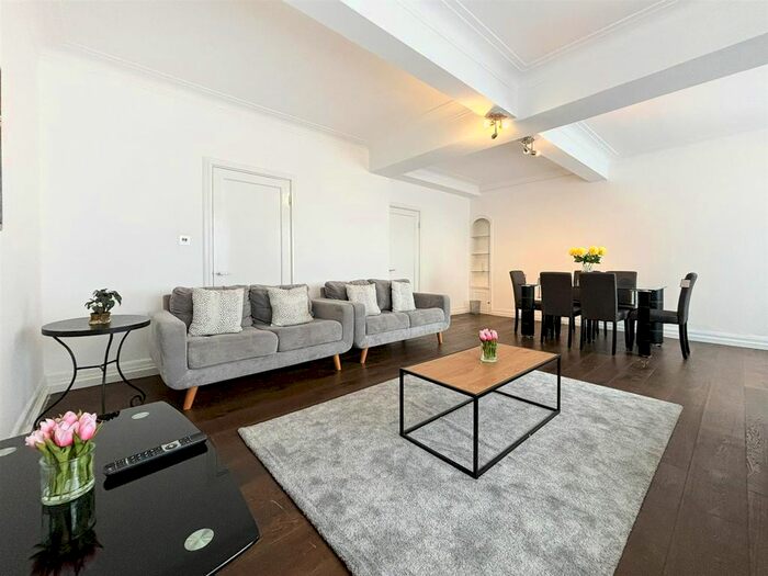 4 Bedroom Flat To Rent In Fursecroft, Brown Street, W1H
