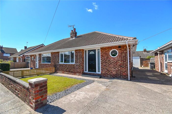 2 Bedroom Bungalow For Sale In Napier Drive, Moreton, Wirral, CH46