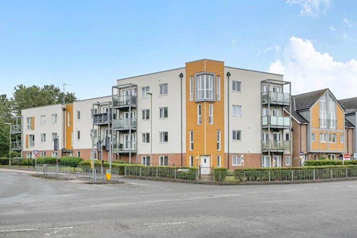 1 Bedroom Flat For Sale In John Hunt Drive, Basingstoke, RG24