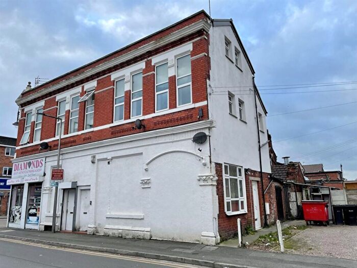 3 Bedroom Apartment To Rent In York Street, Stockport, SK3
