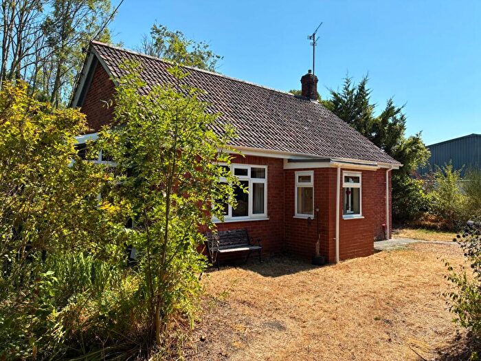 2 Bedroom Detached Bungalow For Sale In Woodcock Road, Warminster, BA12