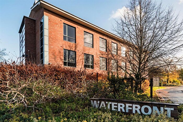 2 Bedroom Flat To Rent In Sheila House Waterfront, Fleet, GU51