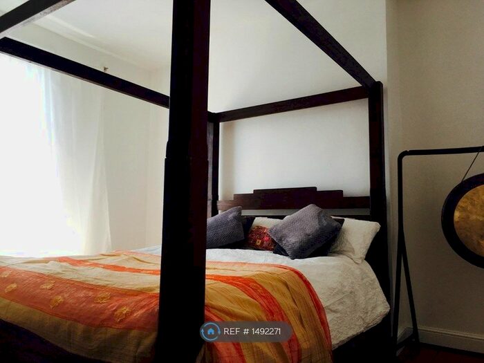 1 Bedroom Detached House To Rent In London, London, N17