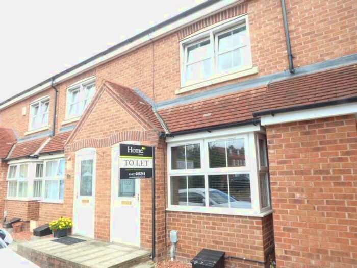 2 Bedroom Terraced House To Rent In Markeaton Park, Kingswood, Hull, HU7