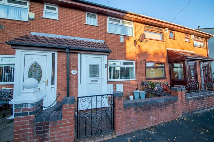 2 Bedroom Mews To Rent In Brookfield Street, Newton-Le-Willows WA12