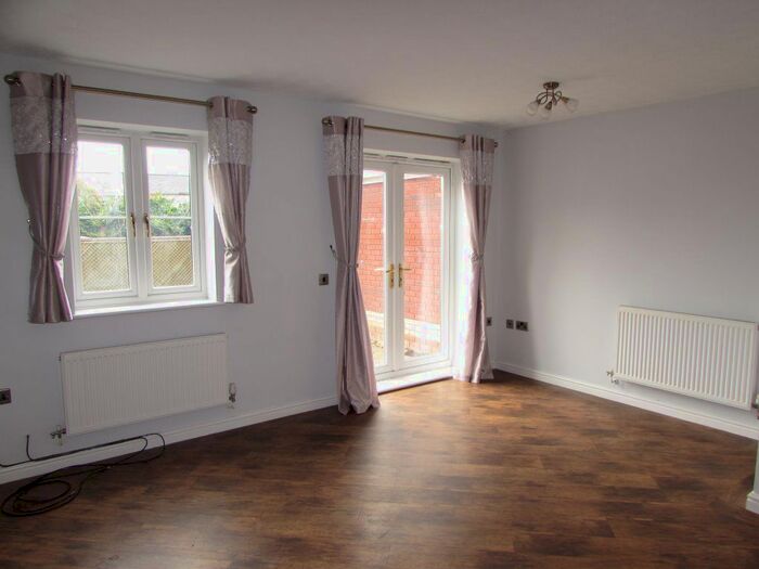 3 Bedroom Property To Rent In Cae Gwyllt, Broadlands, Bridgend, CF31