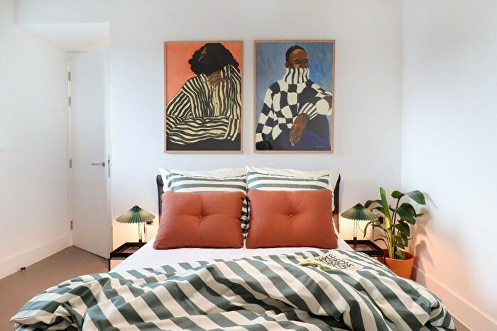 1 Bedroom Apartment To Rent In Thomas Street, Sheffield, S3